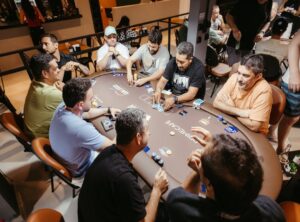 How to Play Poker Online Dtrgsgamer